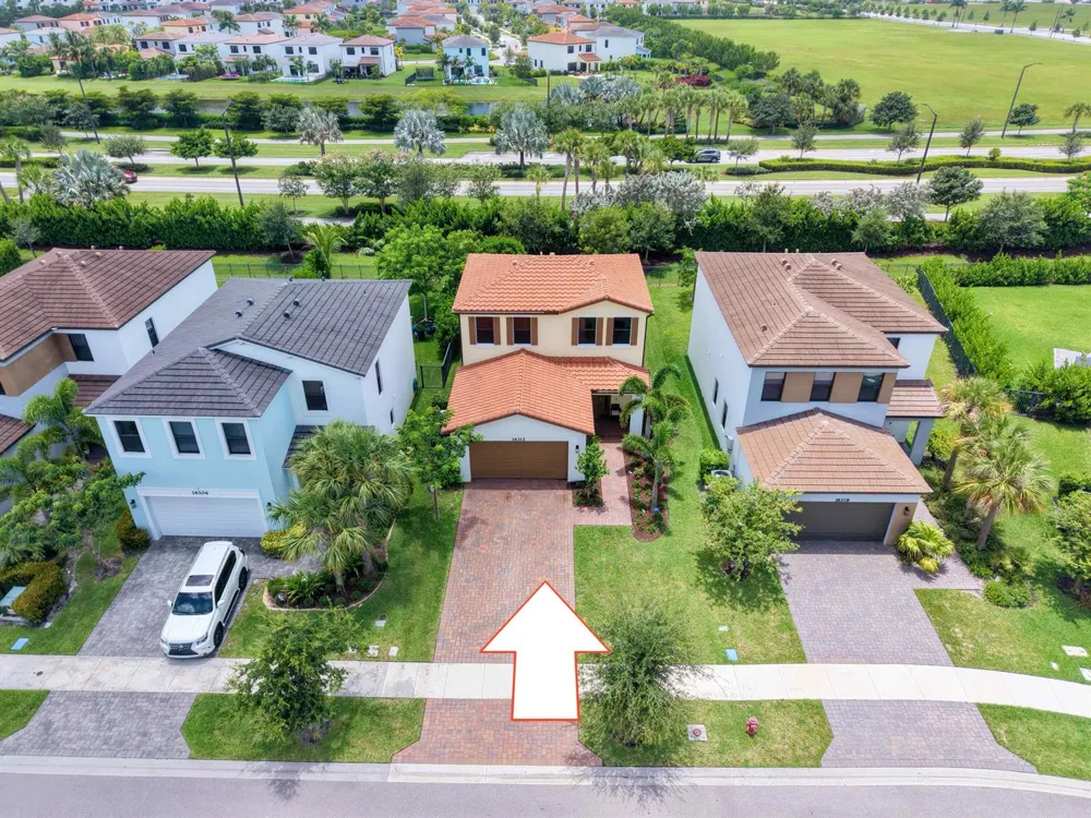 16312 Sandy Shore Drive Westlake, FL 33470