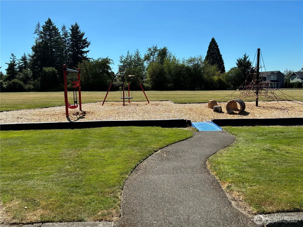 1977 Harding Street Enumclaw, WA 98022