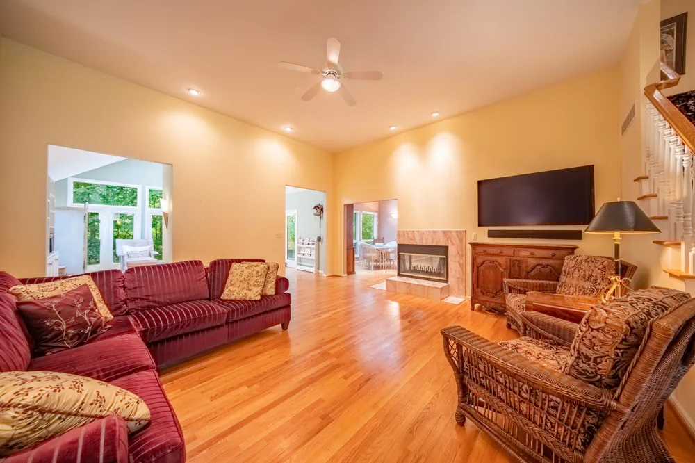 380 Wild Fox Court Scio Township, MI 48103