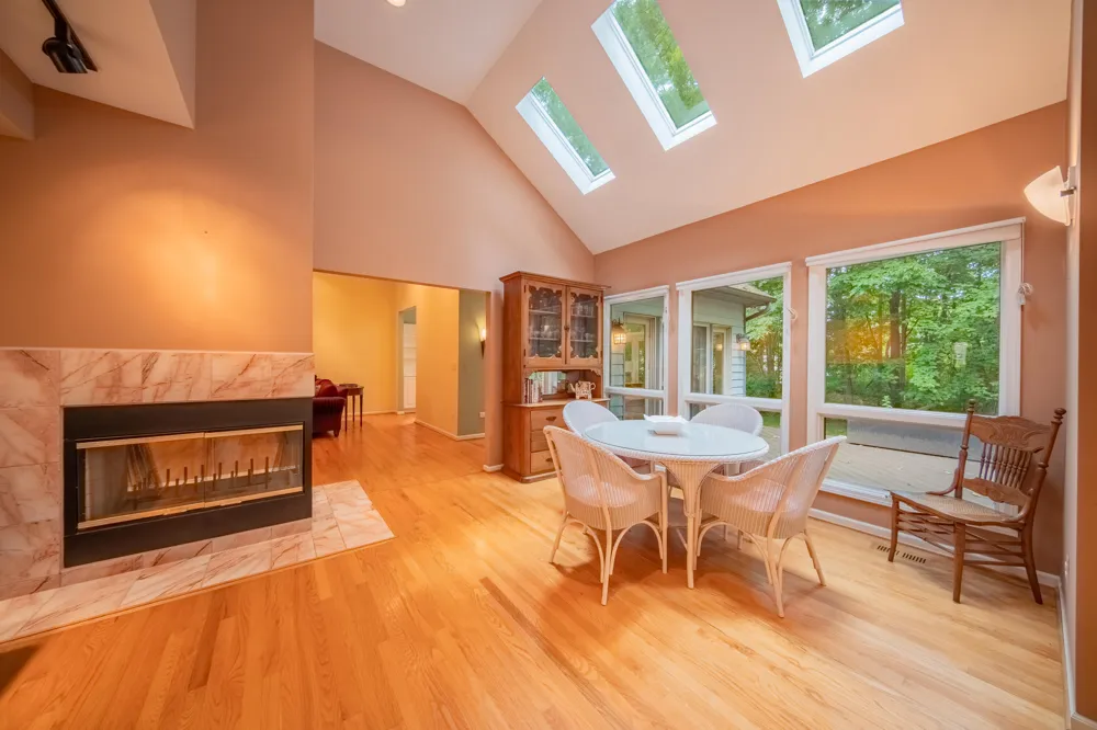 380 Wild Fox Court Scio Township, MI 48103