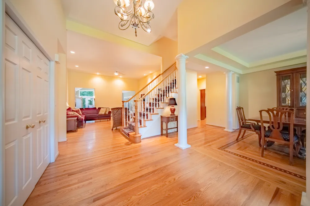 380 Wild Fox Court Scio Township, MI 48103