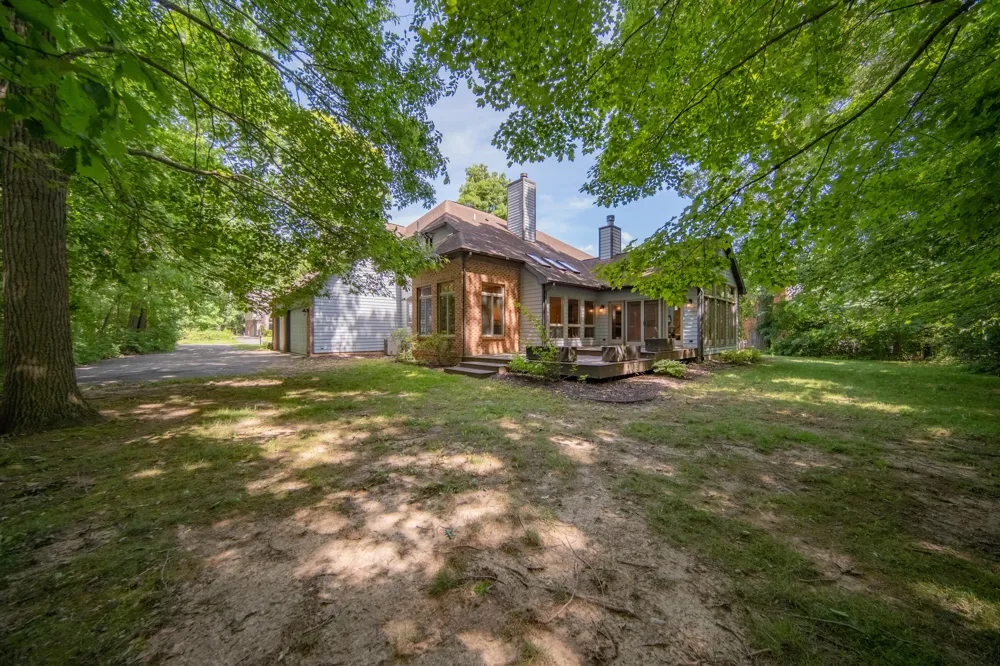 380 Wild Fox Court Scio Township, MI 48103