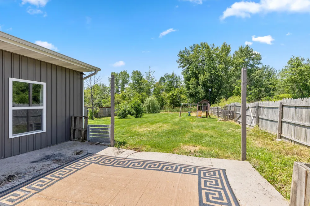 335 2nd Street Stanton City, MI 48888