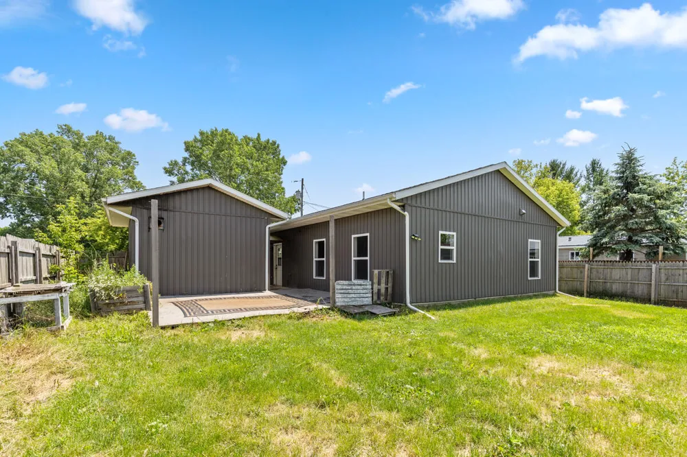 335 2nd Street Stanton City, MI 48888