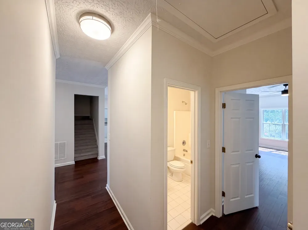 1240 Platinum DR Hoschton, GA 30548