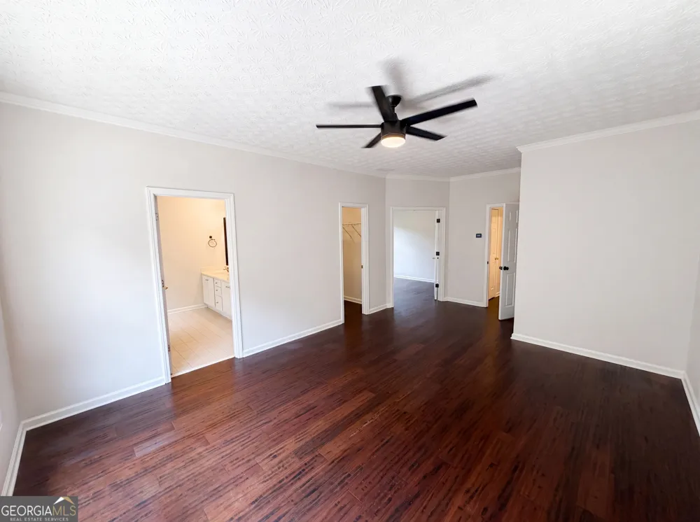 1240 Platinum DR Hoschton, GA 30548