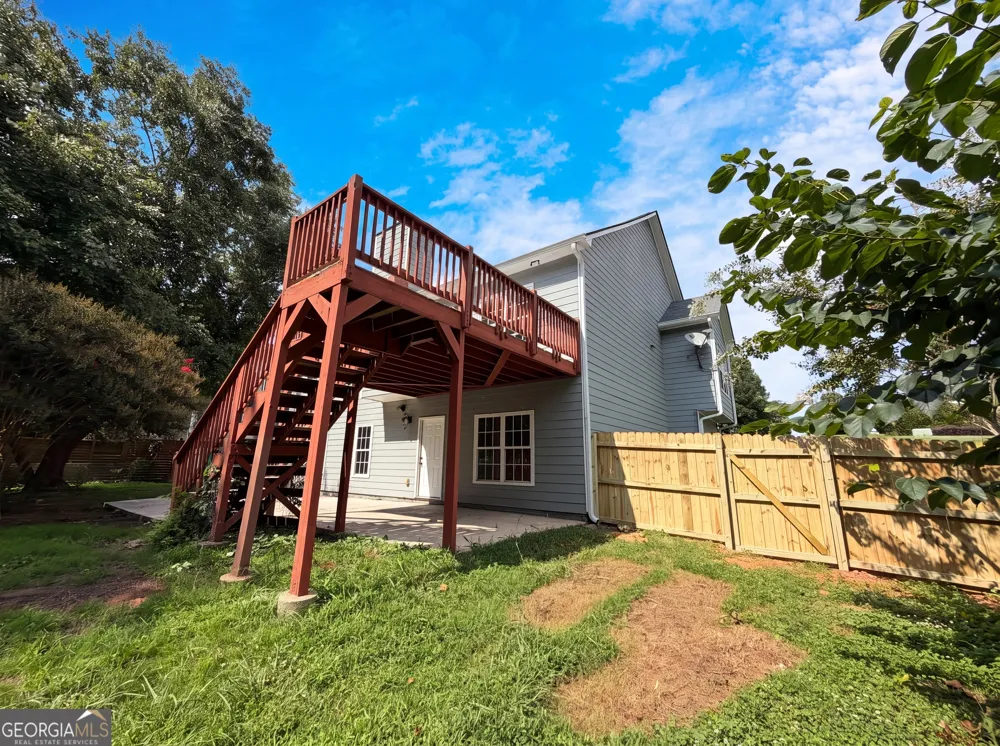 1240 Platinum DR Hoschton, GA 30548