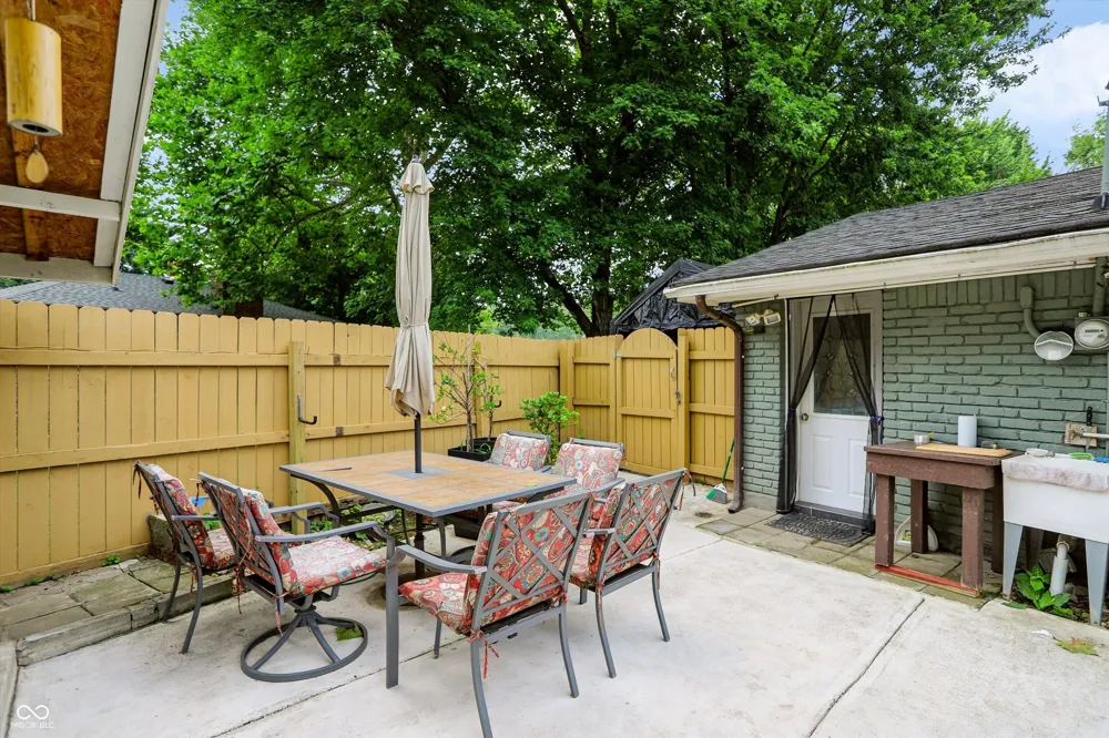 15454 Meith Street Fortville, IN 46040