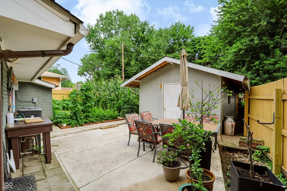 15454 Meith Street Fortville, IN 46040