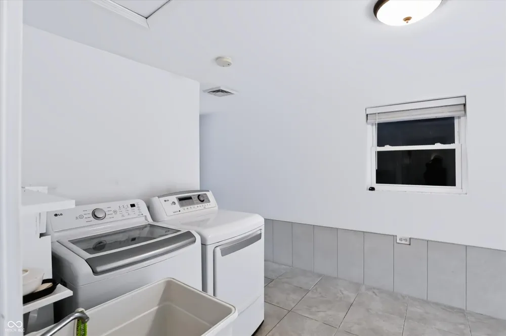 15454 Meith Street Fortville, IN 46040