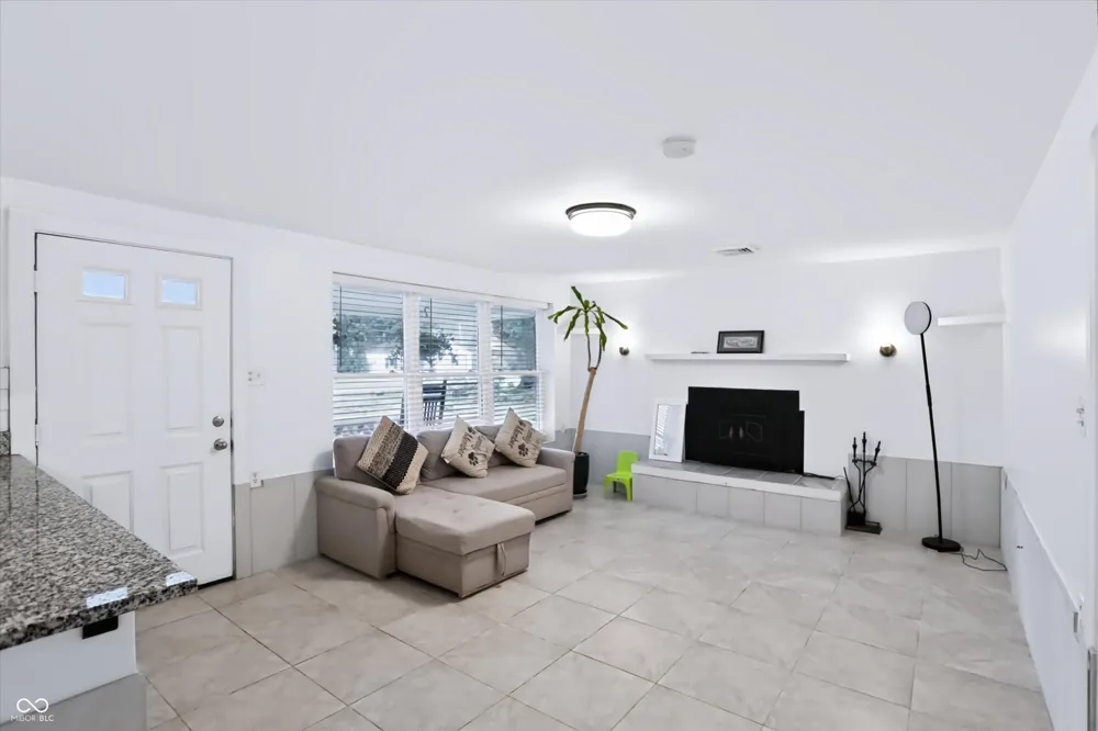 15454 Meith Street Fortville, IN 46040