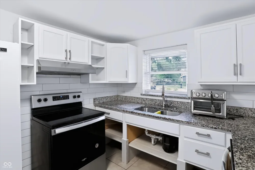 15454 Meith Street Fortville, IN 46040
