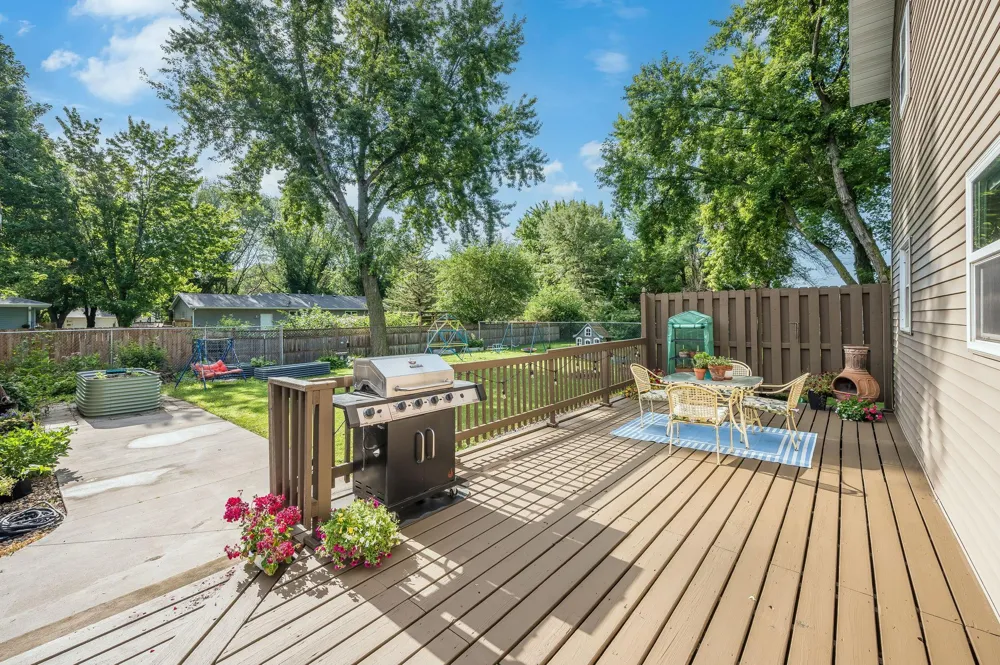 503 Central Avenue S Mapleton, MN 56065