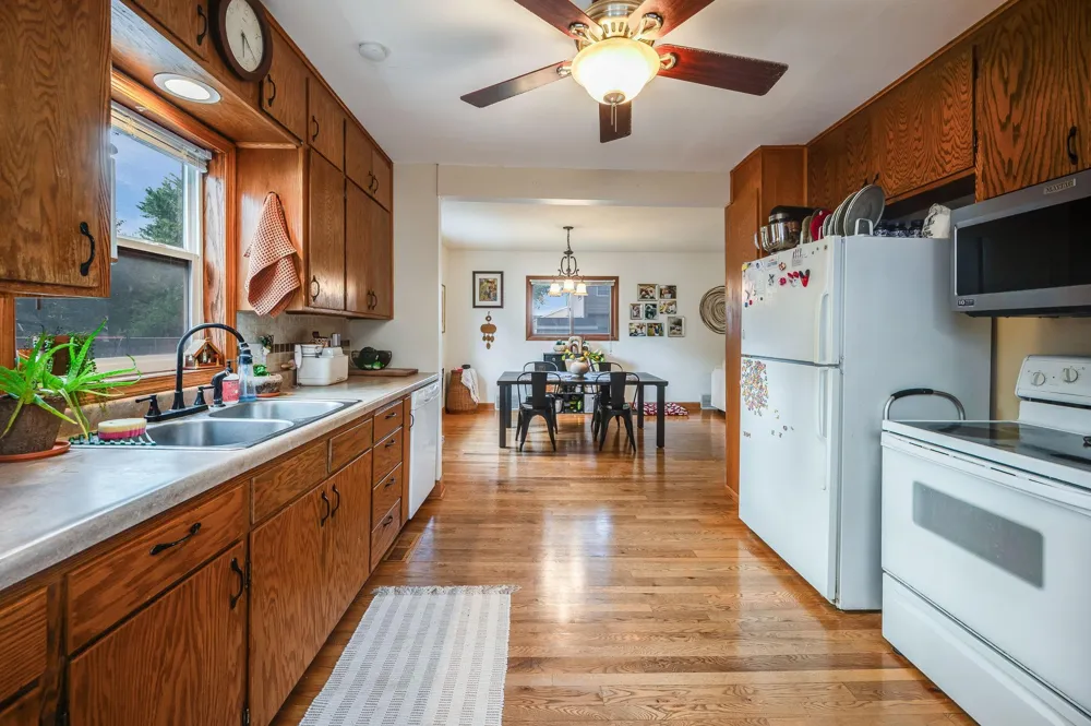 503 Central Avenue S Mapleton, MN 56065