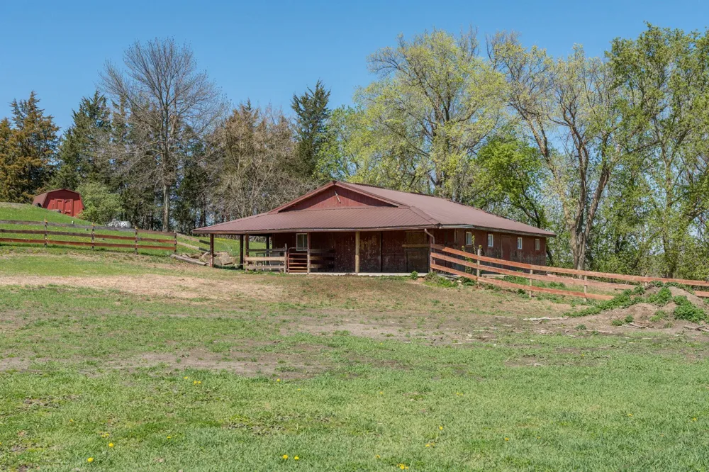 29558 Pumpkin Hill Road Le Sueur, MN 56058