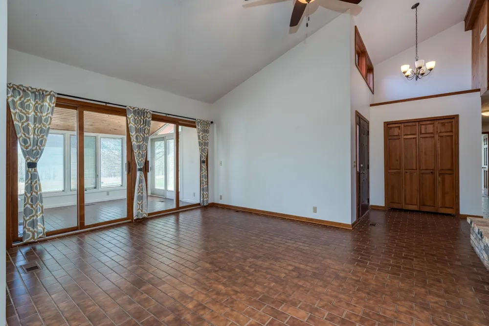 29558 Pumpkin Hill Road Le Sueur, MN 56058