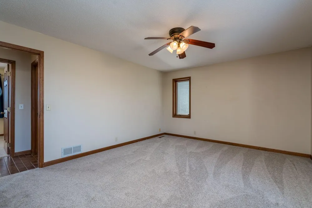 29558 Pumpkin Hill Road Le Sueur, MN 56058