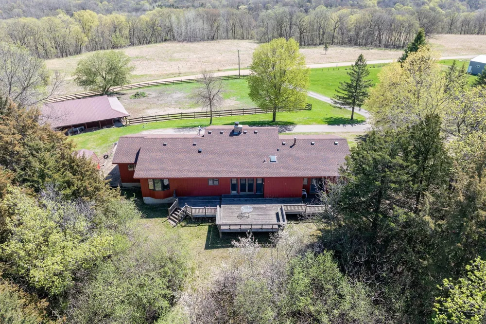 29558 Pumpkin Hill Road Le Sueur, MN 56058