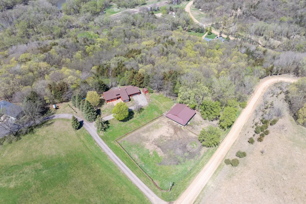 29558 Pumpkin Hill Road Le Sueur, MN 56058
