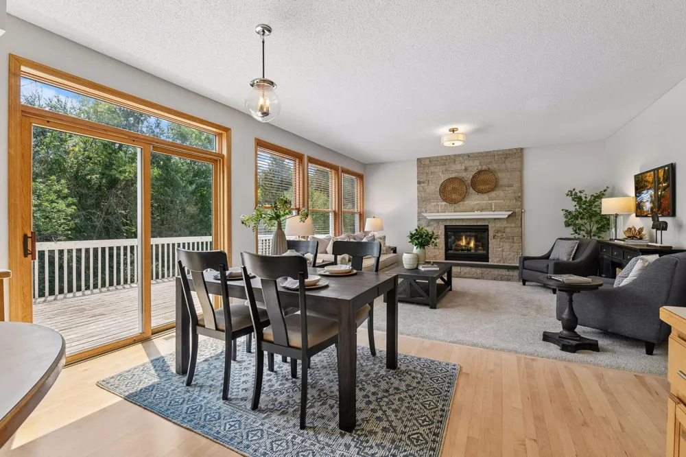 2719 Longacres Drive Chanhassen, MN 55317