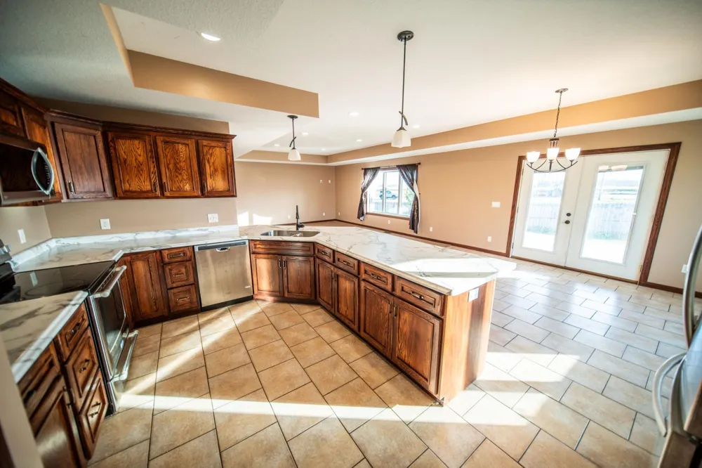 580 Canyon Lane NW Eyota, MN 55934