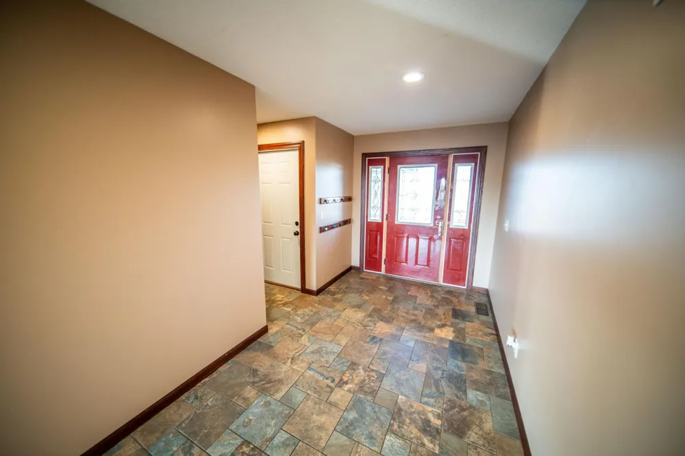 580 Canyon Lane NW Eyota, MN 55934