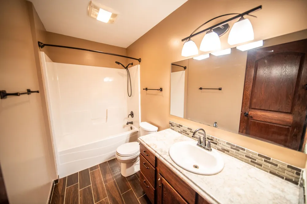 580 Canyon Lane NW Eyota, MN 55934