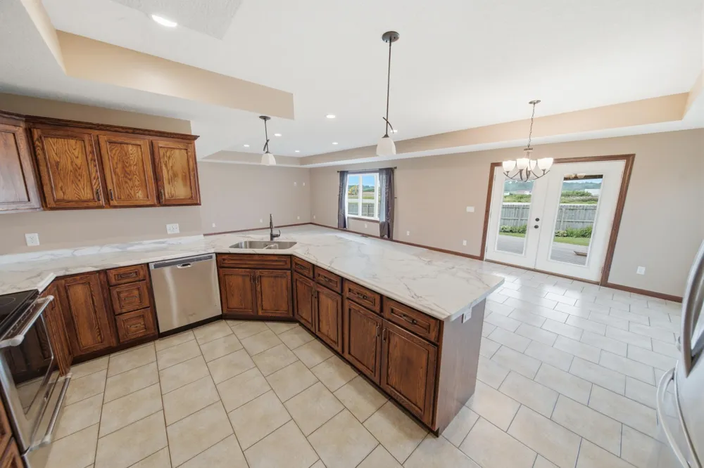 580 Canyon Lane NW Eyota, MN 55934