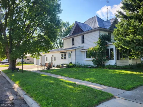 500 Bowman Street