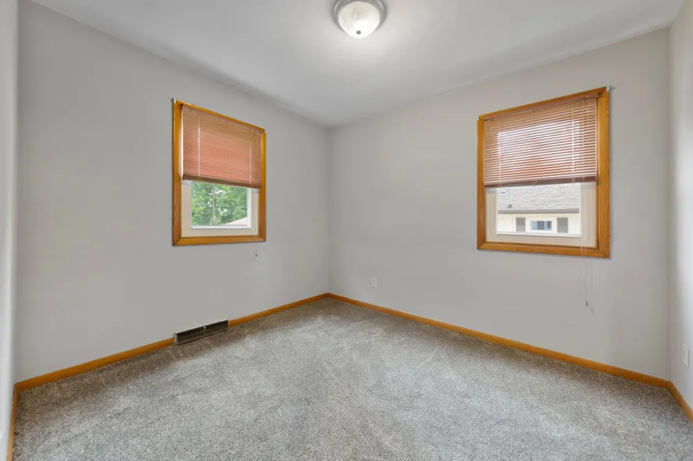 531 1st Street SW New Richland, MN 56072