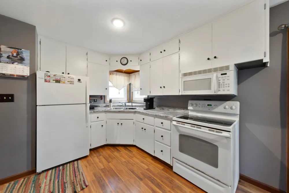 531 1st Street SW New Richland, MN 56072