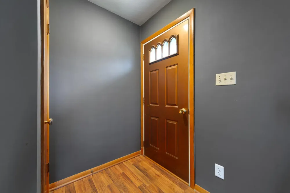 531 1st Street SW New Richland, MN 56072