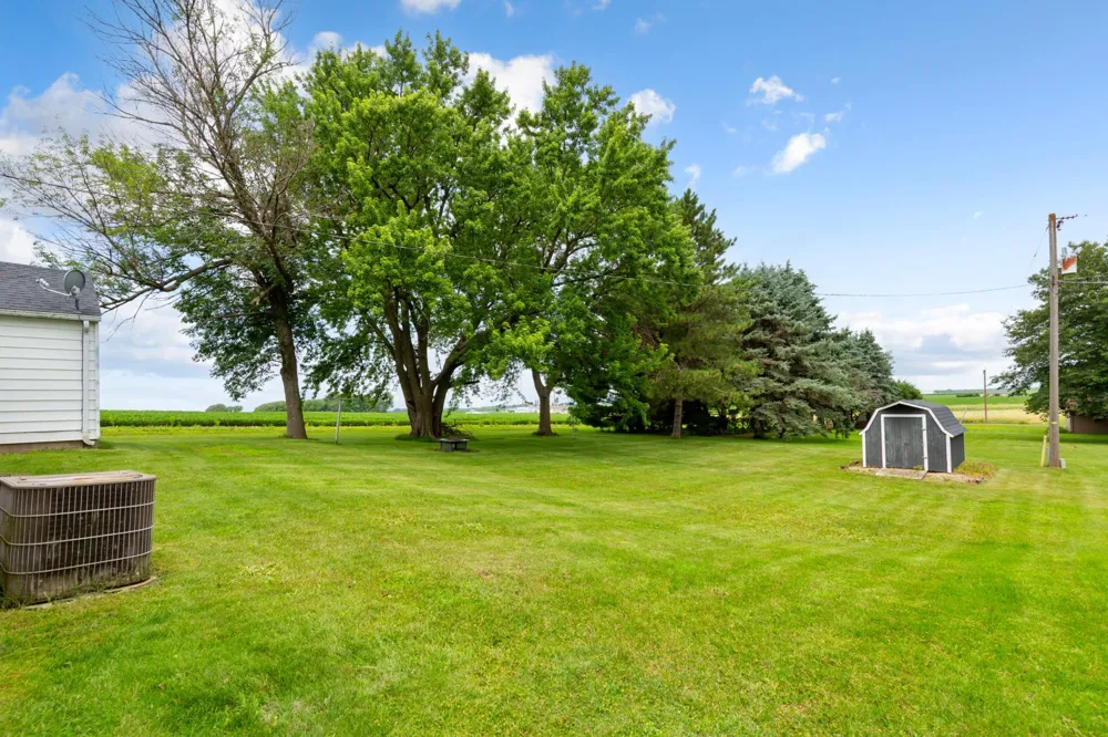531 1st Street SW New Richland, MN 56072