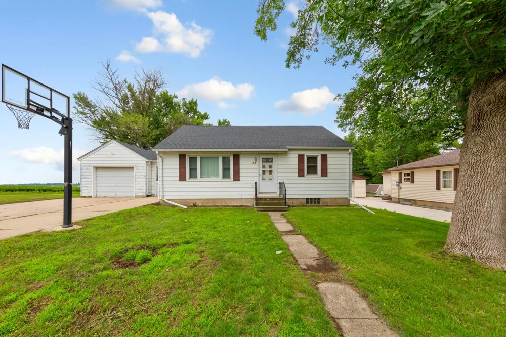 531 1st Street SW New Richland, MN 56072