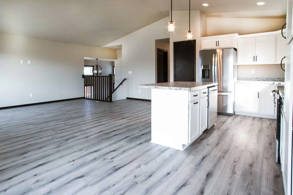 6728 Thomas Street Horace, ND 58047