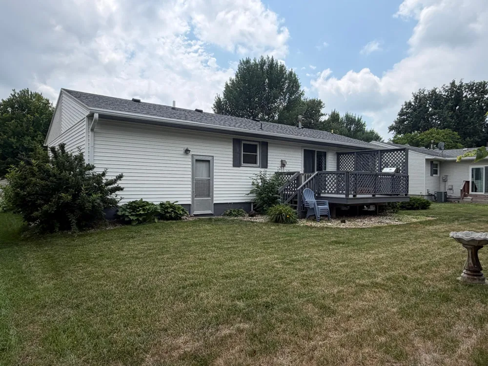 209 E Barck Avenue Luverne, MN 56156