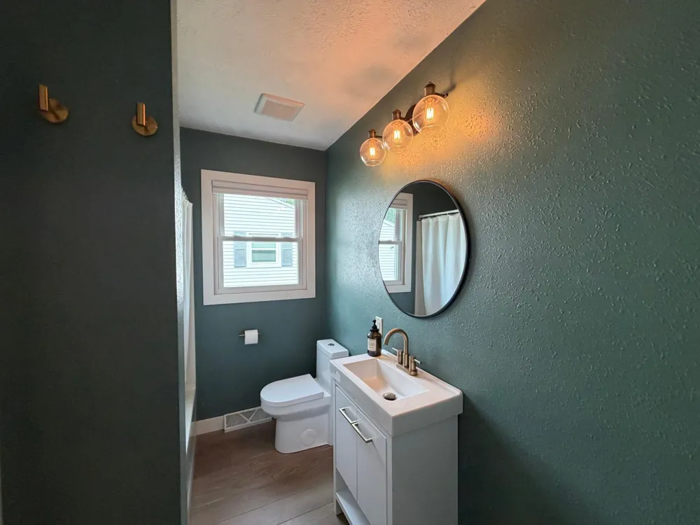 209 E Barck Avenue Luverne, MN 56156