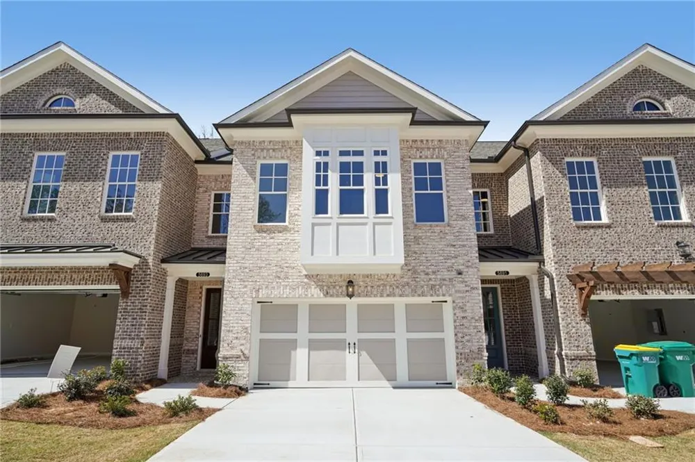 5695 Broad River View #444 Peachtree Corners, GA 30092