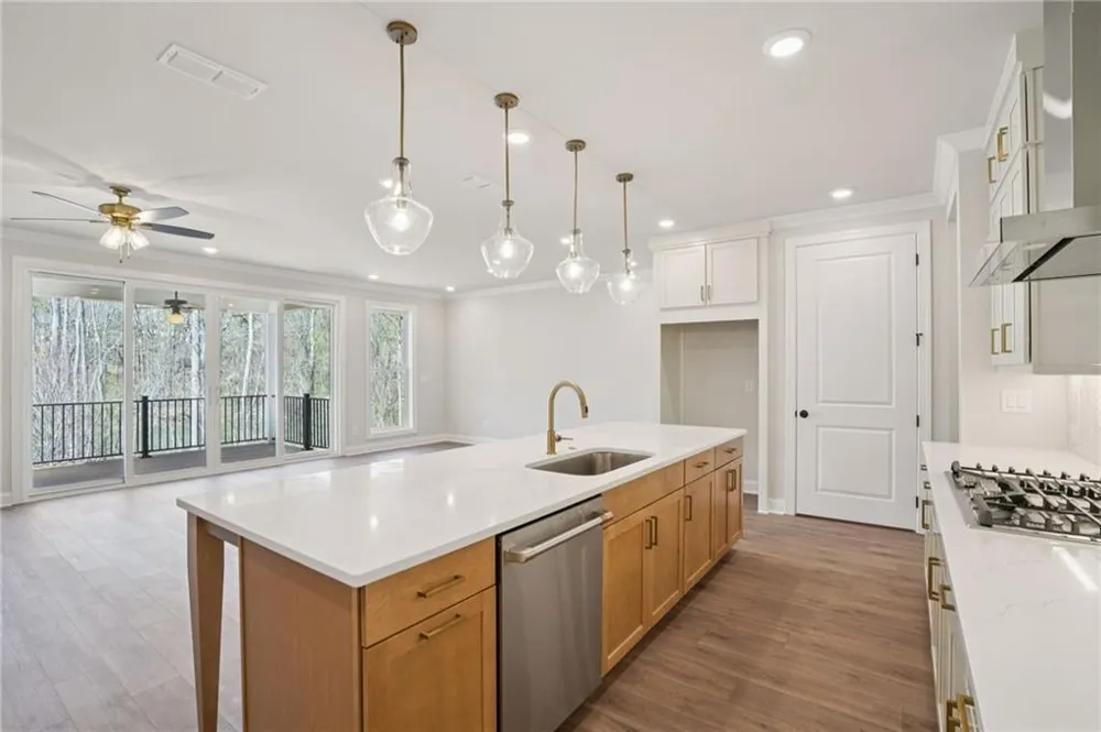 5695 Broad River View #444 Peachtree Corners, GA 30092