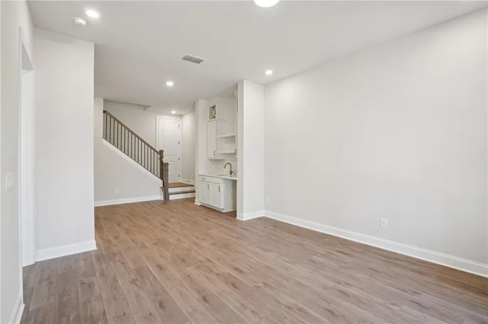 5695 Broad River View #444 Peachtree Corners, GA 30092