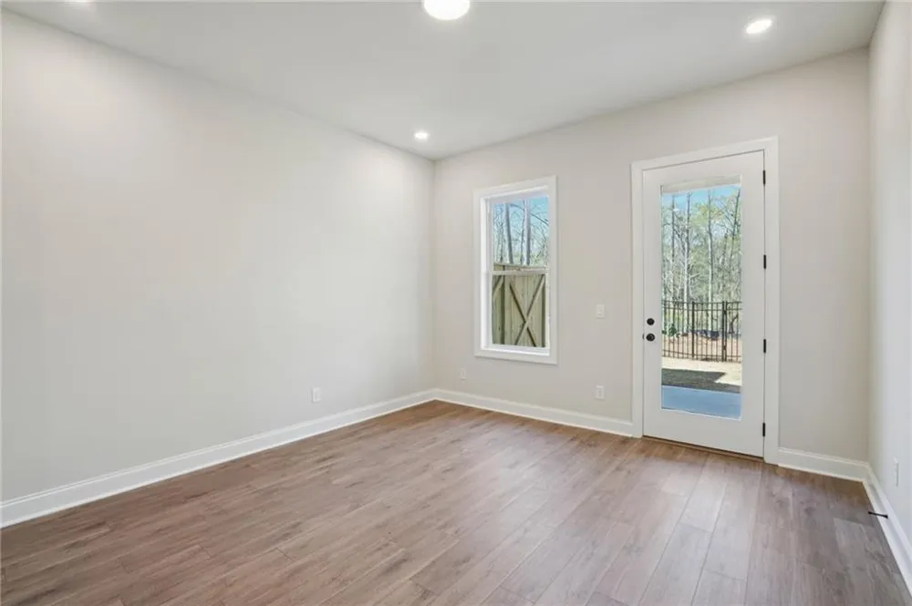 5695 Broad River View #444 Peachtree Corners, GA 30092