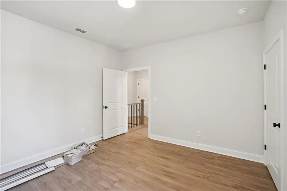 5695 Broad River View #444 Peachtree Corners, GA 30092