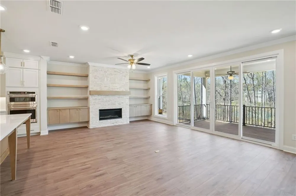 5695 Broad River View #444 Peachtree Corners, GA 30092