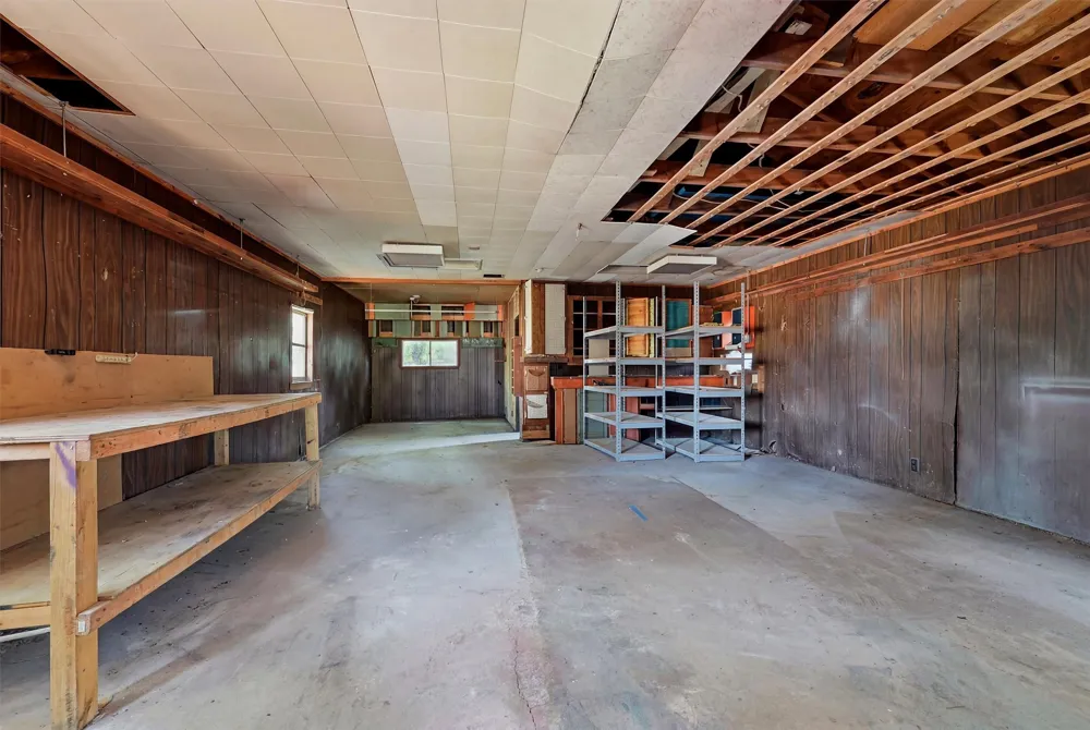 201 Mineral Street Whitesboro, TX 76273