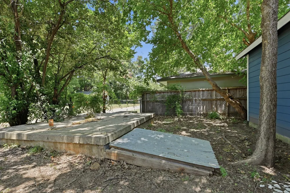 201 Mineral Street Whitesboro, TX 76273