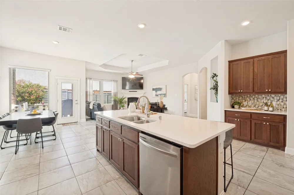 1409 Summit View Lane Little Elm, TX 76227