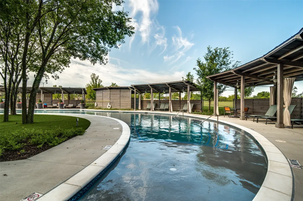 1409 Summit View Lane Little Elm, TX 76227