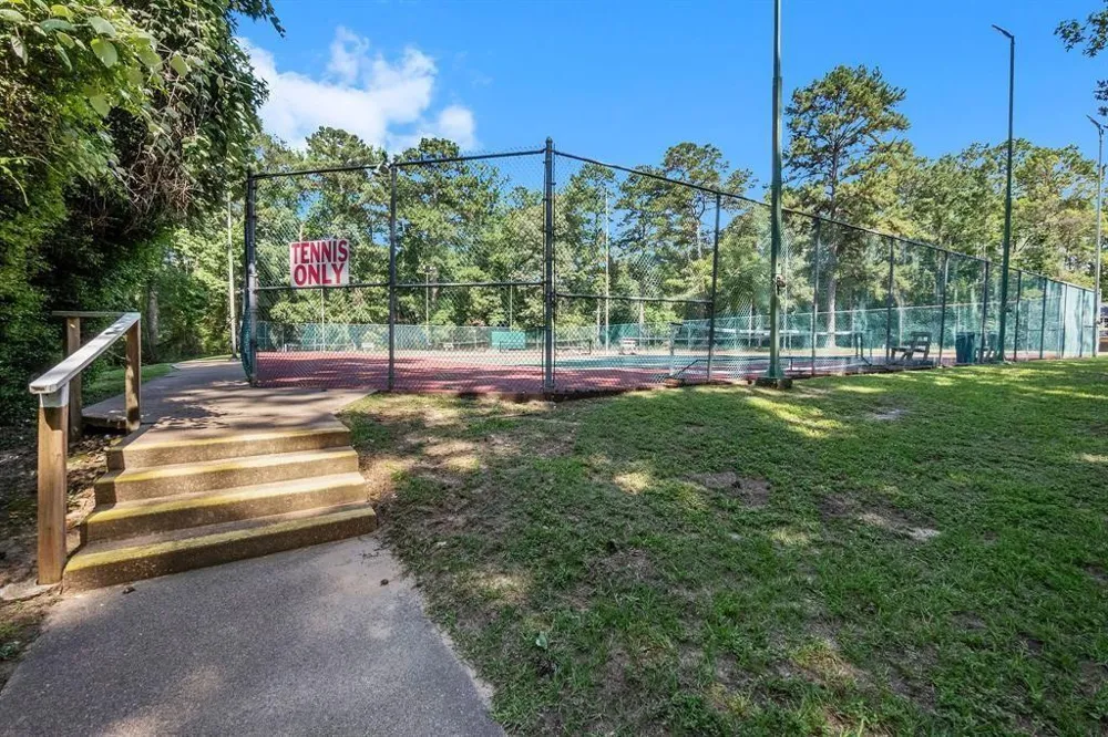 23 Wentworth Ln Coldspring, TX 77331