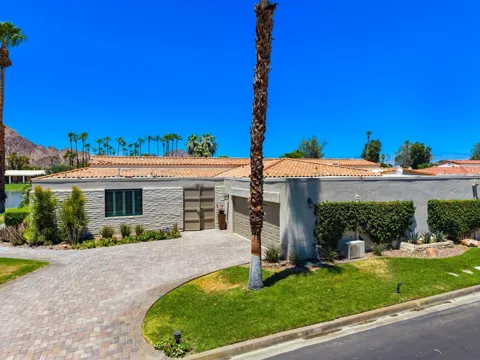 78007 Lago Drive