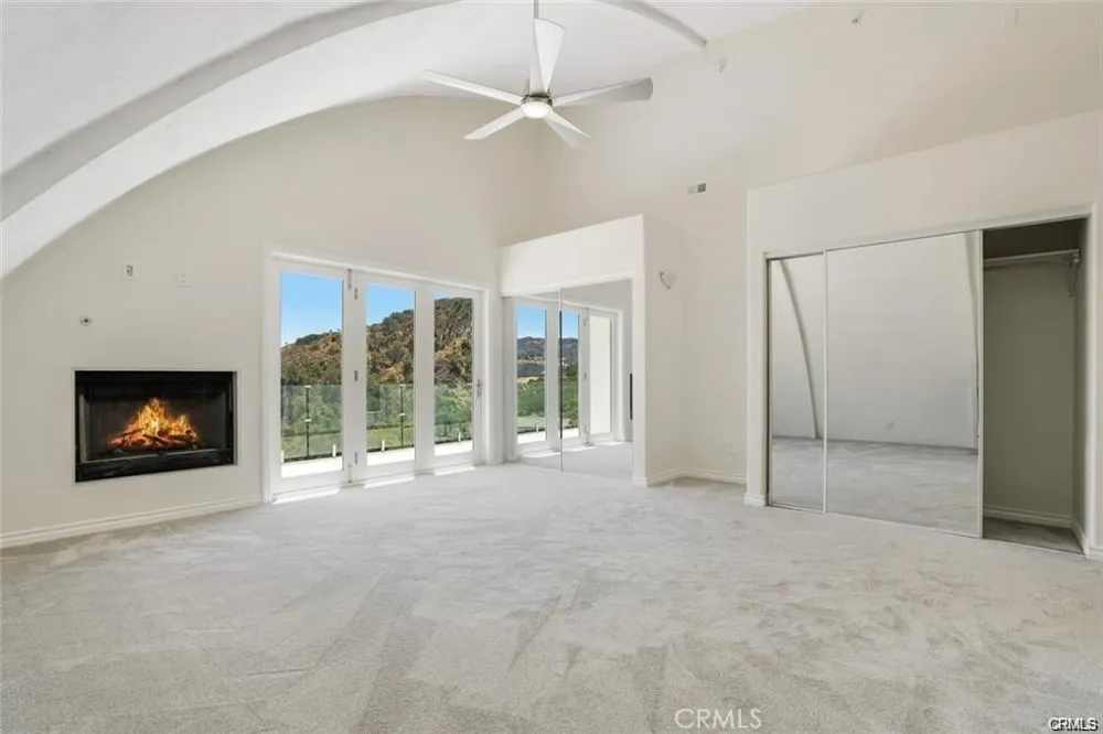 2411 Topanga Canyon Boulevard Topanga, CA 90290
